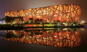 Olimpiadi Pechino 2022, la Cina spaventa gli atleti: “Chi viola le nostre leggi sarà punito”