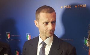 Uefa, Ceferin: “Club italiani in difficoltà a livello economico. Euro 2032 in Italia? Stadi terribili”