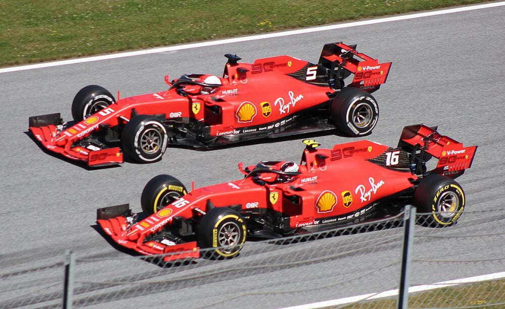 Vettel e Leclerc - Foto Lukas Raich - CC-BY-SA-4.0