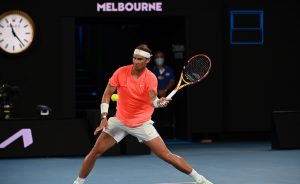 Australian Open 2022, Nadal doma Hanfmann e procede al terzo turno