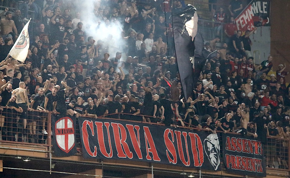 Curva Ultras Milan