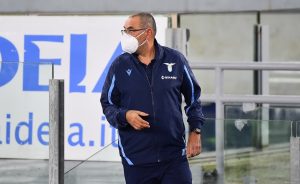 Lazio Atalanta, Sarri: “Dobbiamo fare una partita accorta. Siamo in crescita, ho fiducia”