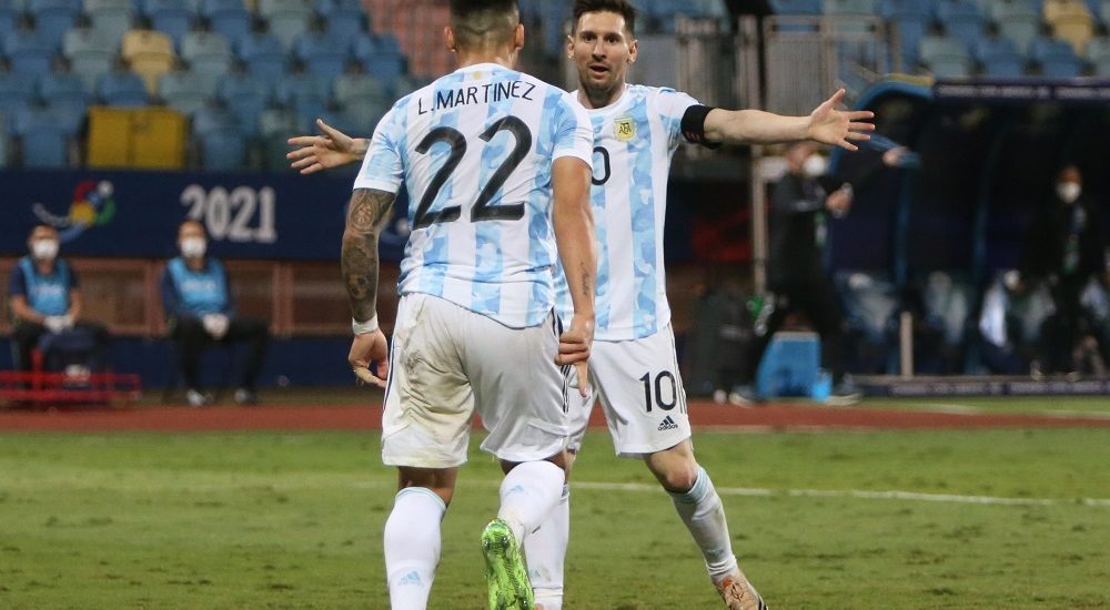 Lautaro Martinez e Lionel Messi