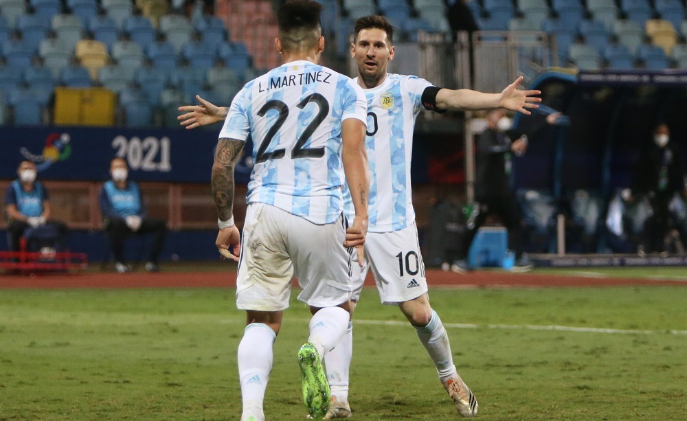 Lautaro Martinez e Lionel Messi