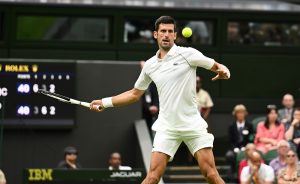 Wimbledon 2022, Djokovic batte Van Rijthoven: ai quarti trova Sinner