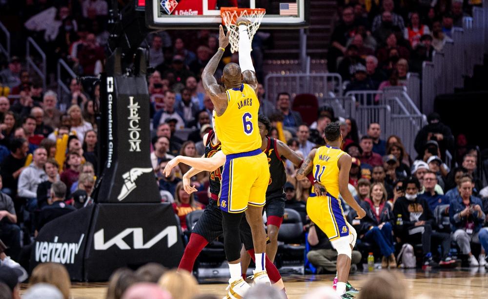 NBA - LeBron James - Los Angeles Lakers