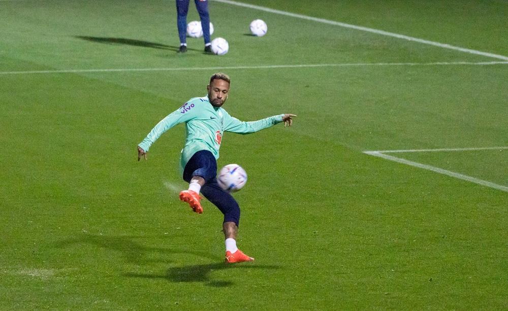 Neymar allenamento Brasile