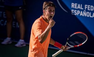 Alexander Shevchenko, la vittoria contro Berrettini non è un caso: già un titolo ed una finale nel 2023 Alexander Shevchenko, la vittoria contro Berrettini non è un caso: già un titolo ed una finale nel 2023