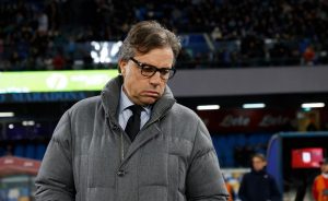 Napoli, Giuntoli saluta De Laurentiis: “Grazie di tutto” (VIDEO) Napoli, Giuntoli saluta De Laurentiis: “Grazie di tutto” (VIDEO)