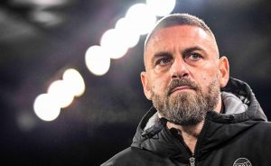 Spal, Sky Sport: ore di riflessione sul futuro di De Rossi. Decisione attesa per domani Spal, Sky Sport: ore di riflessione sul futuro di De Rossi. Decisione attesa per domani