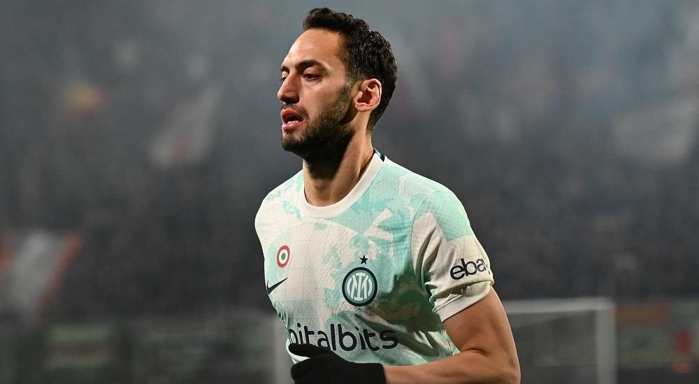 Hakan Calhanoglu