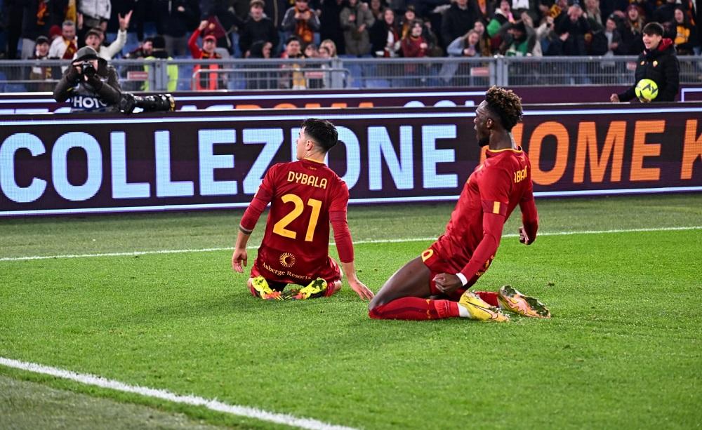 Paulo Dybala e Tammy Abraham Roma