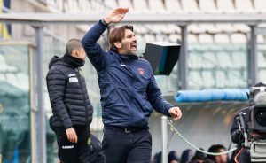 Playout Serie B 2022/2023: il Brescia retrocede in C, salvo il Cosenza. Gara sospesa a un minuto dalla fine Playout Serie B 2022/2023: il Brescia retrocede in C, salvo il Cosenza. Gara sospesa a un minuto dalla fine