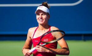 Wta Tokyo 2023, Kudermetova riesce a sfatare il tabù Swiatek. Tutto facile per Sakkari e Pegula Wta Tokyo 2023, Kudermetova riesce a sfatare il tabù Swiatek. Tutto facile per Sakkari e Pegula