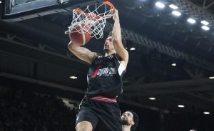 Basket, Eurolega 2022/2023: la Virtus Bologna dice addio al sogno playoff, il Maccabi Tel Aviv domina 111 80