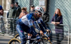Ciclismo, Attraverso le Fiandre 2023 oggi in tv: orari e diretta streaming