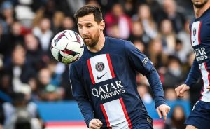 Psg, si insiste per il rinnovo di Messi: l’emiro del Qatar vuole una nuova offerta Psg, si insiste per il rinnovo di Messi: l’emiro del Qatar vuole una nuova offerta