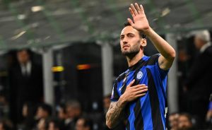 Inter, Calhanoglu: “Benfica squadra di grande qualità, non facile giocare ogni tre giorni” Inter, Calhanoglu: “Benfica squadra di grande qualità, non facile giocare ogni tre giorni”