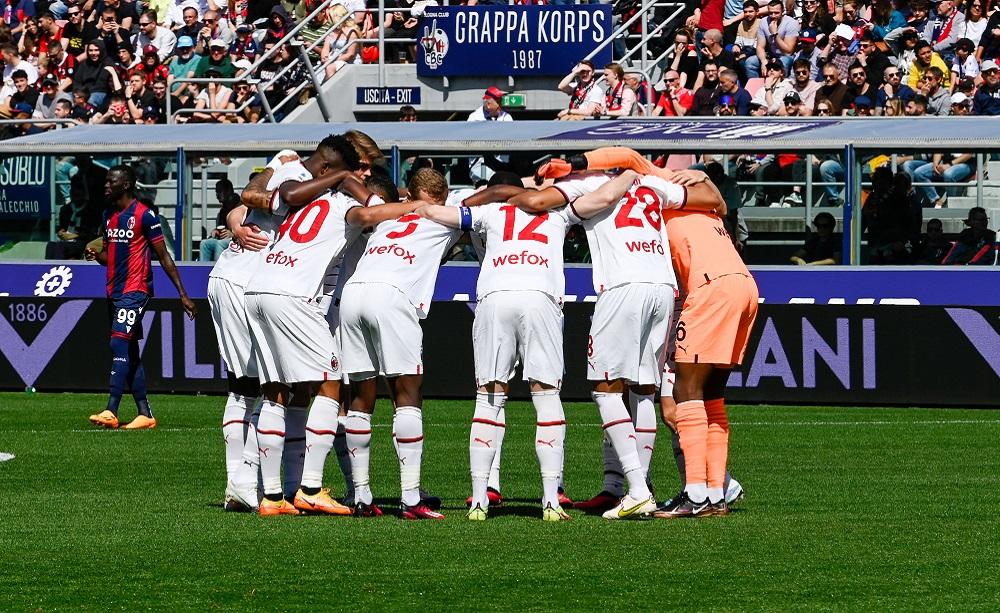 Milan huddle