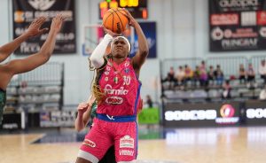 Basket, Supercoppa femminile 2023: Schio vola in finale, Sassari sconfitta 57 55 Basket, Supercoppa femminile 2023: Schio vola in finale, Sassari sconfitta 57 55
