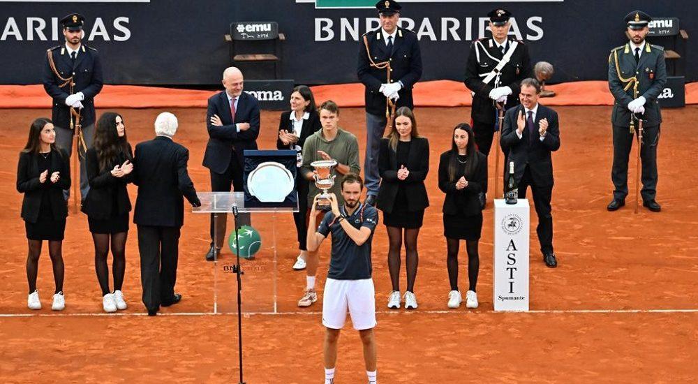 Daniil_Medvedev_Antonio_Fraioli