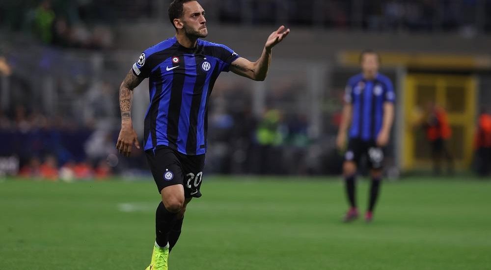 Hakan Calhanoglu