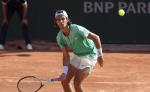 Roland Garros, day 4: l’Italia cala il tris. Musetti dominante, promossi Fognini e Sonego Roland Garros, day 4: l’Italia cala il tris. Musetti dominante, promossi Fognini e Sonego