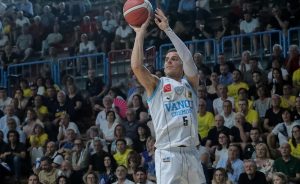 LIVE – Cremona Fortitudo Bologna 65 59, gara 2 semifinale playoff Serie A2 2022/2023: RISULTATO in DIRETTA LIVE – Cremona Fortitudo Bologna 65 59, gara 2 semifinale playoff Serie A2 2022/2023: RISULTATO in DIRETTA