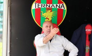 Ternana: l’ex presidente Bandecchi non siederà in panchina nella gara contro la Reggiana