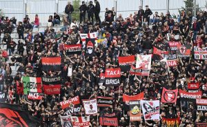 Milan, la Curva Sud commenta il licenziamento di Maldini: “Vogliamo il salto di qualità, grazie Paolo”