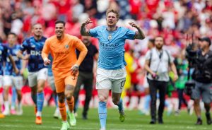 Manchester City Inter, De Bruyne: “Inseguiamo la Champions da tanto. Vincerla sarebbe fantastico” Manchester City Inter, De Bruyne: “Inseguiamo la Champions da tanto. Vincerla sarebbe fantastico”