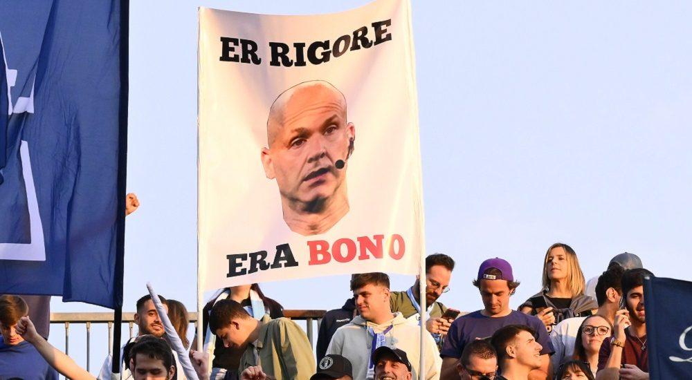 Striscione Lazio Taylor