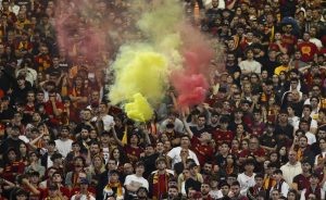 Roma senza Mourinho nell’Olimpico sold out, lo Spezia si affida a Nzola Roma senza Mourinho nell’Olimpico sold out, lo Spezia si affida a Nzola