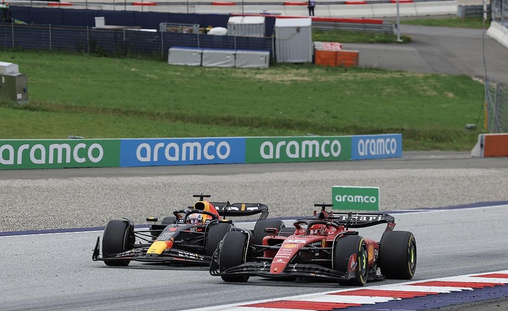 Leclerc e Verstappen