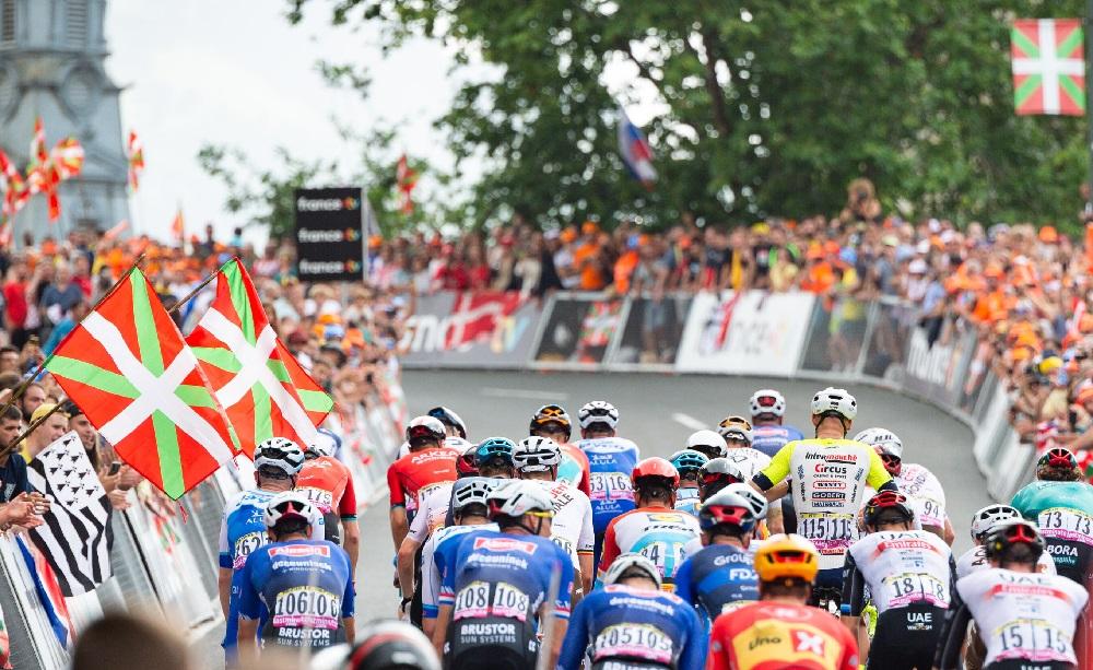 tour de france oggi diretta streaming