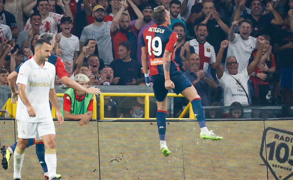 Genoa Napoli 2-2, gol e highlights. Decisivi Raspadori e Politano