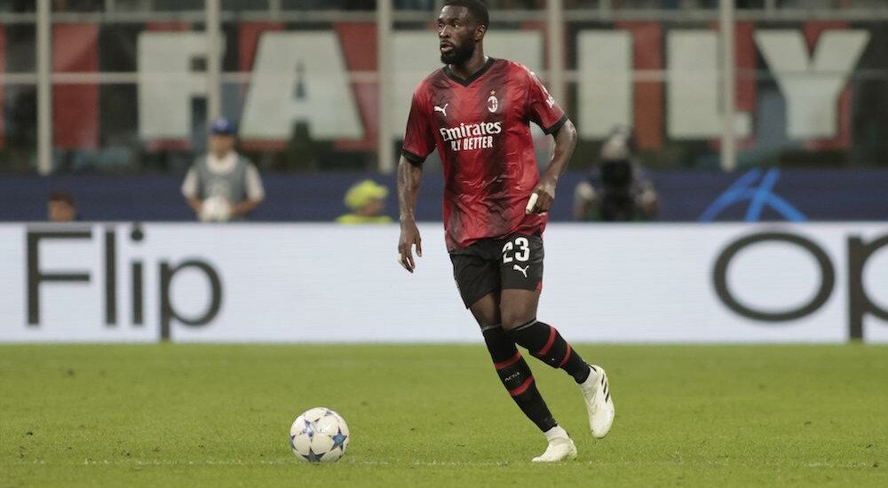 Fikayo Tomori Milan