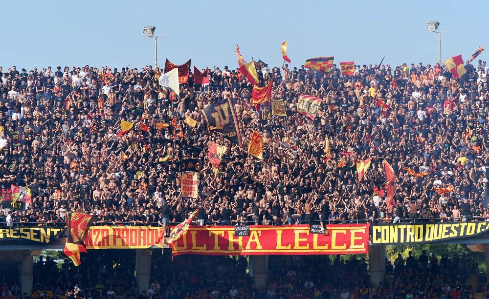 Lecce tifosi