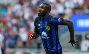 Inter Benfica, Tramontana esplode per il gol di Thuram: l’esultanza per la rete da tre punti (VIDEO) Inter Benfica, Tramontana esplode per il gol di Thuram: l’esultanza per la rete da tre punti (VIDEO)