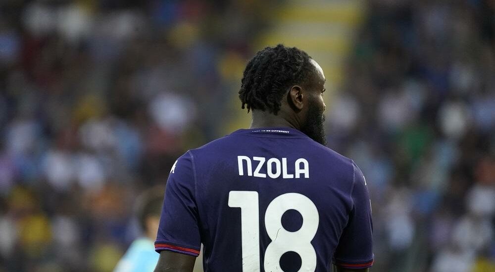 Mbala Nzola