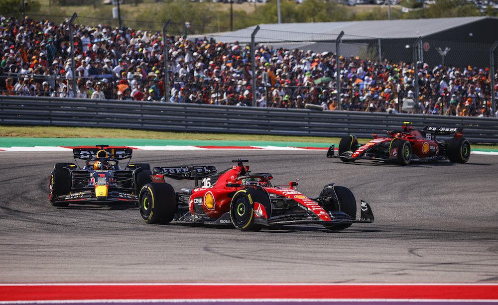 Charles Leclerc e Max Verstappen