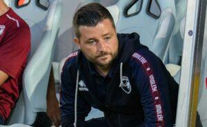 Youth League 2023/2024, il Lecce perde in 10: l’Olympiakos vince l’andata 3 1 Youth League 2023/2024, il Lecce perde in 10: l’Olympiakos vince l’andata 3 1