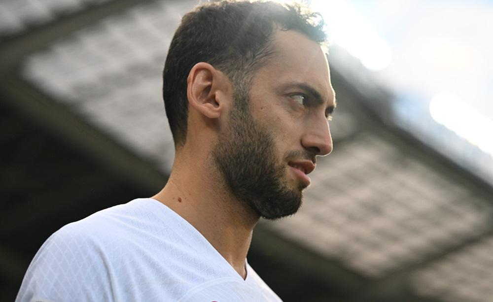 Hakan Calhanoglu