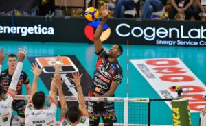LIVE – Perugia Minas 22 17 gironi Mondiale per Club maschile 2023 volley in DIRETTA LIVE – Perugia Minas 22 17 gironi Mondiale per Club maschile 2023 volley in DIRETTA