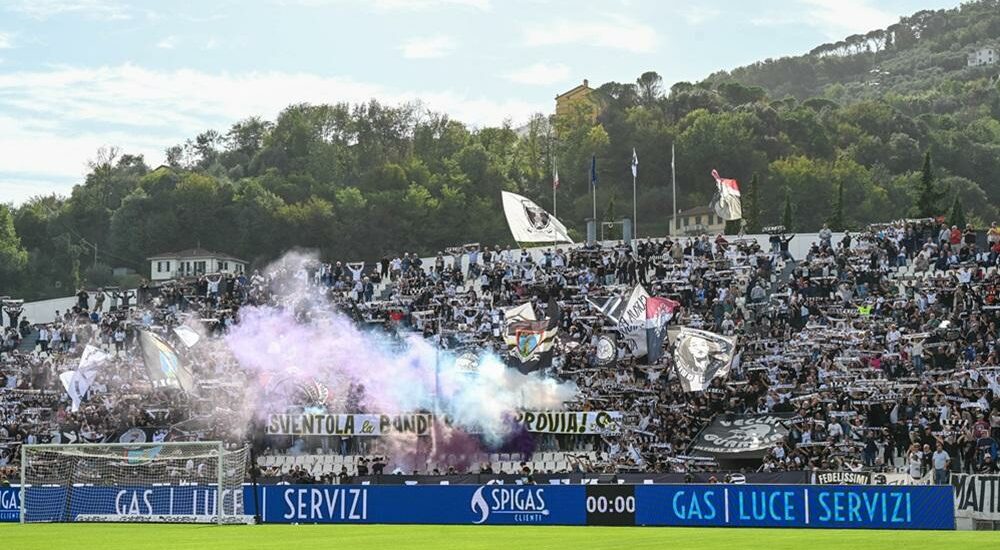 Tifosi Spezia