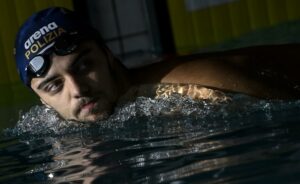 Nuoto, Thomas Ceccon squalificato nei 200 misti: “Non capisco, sono spiazzato” Nuoto, Thomas Ceccon squalificato nei 200 misti: “Non capisco, sono spiazzato”