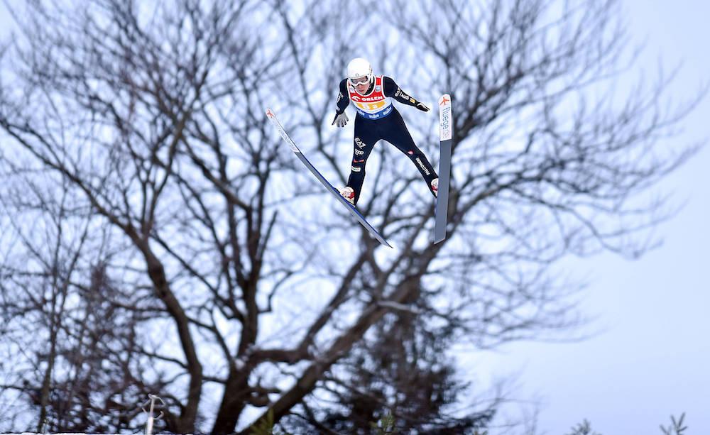 Salto con gli sci, CdM Oberstdorf: cancellata per il troppo vento la qualificazione