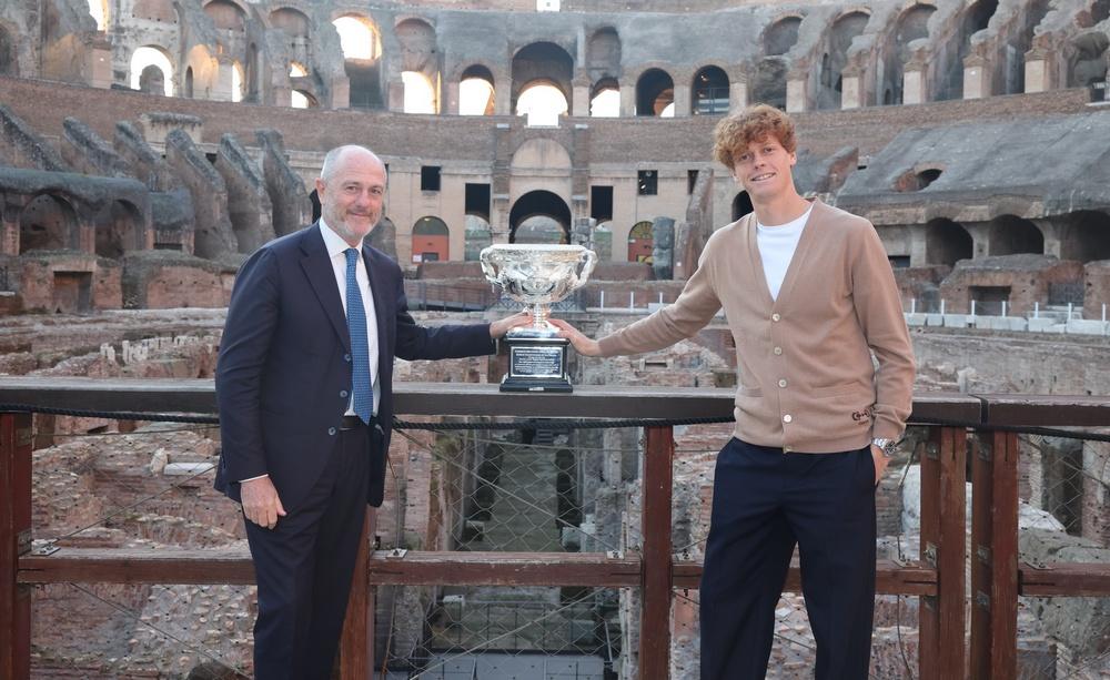 Jannik Sinner al Colosseo