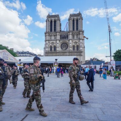 Esercito Francia Parigi 2024