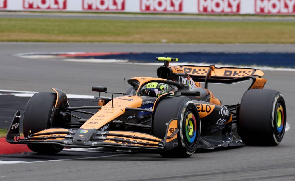 F1 GP Silverstone, Norris: “Buon inizio di weekend”